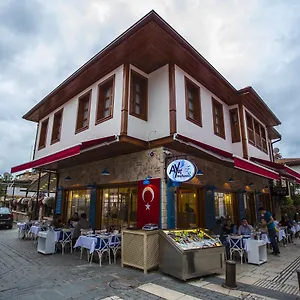 فندق Kervan