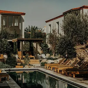Bernadet Alaçatı , İzmir Türkiye