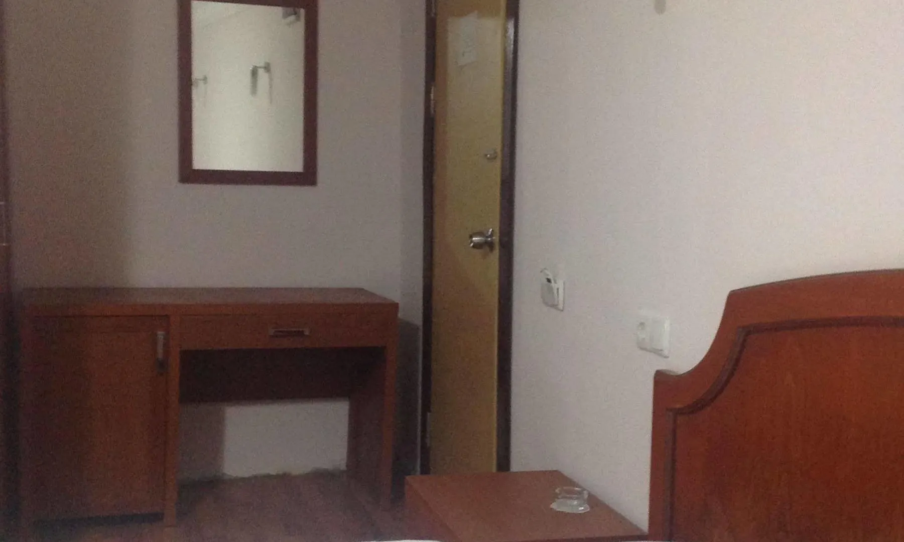 Oez Mert Hotel Antalya 2*,  Turquie